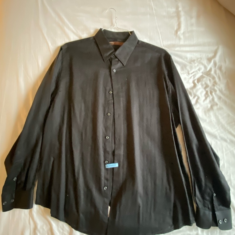 Perry Ellis Black 100% Cotton Spread Collar Dress Shirt